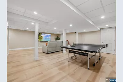 44 Barrett Lane, Wyckoff Township, NJ 07481 - Photo 40