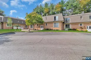 265 Collignon Way 1A, River Vale Township, NJ 07675 - Photo 2
