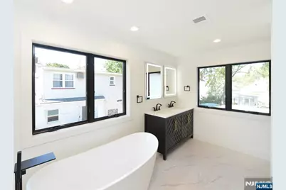 15 Wyckoff Terrace, Fair Lawn, NJ 07410 - Photo 30
