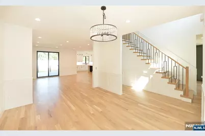 15 Wyckoff Terrace, Fair Lawn, NJ 07410 - Photo 2