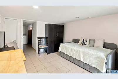 67 Marne Street, Newark, NJ 07105 - Photo 18