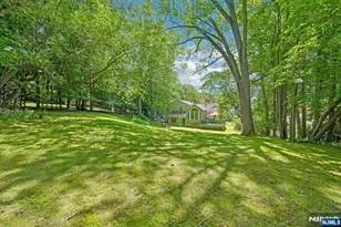 41 Magnolia Ave, Montvale, NJ 07645 - Photo 40
