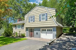 41 Magnolia Ave, Montvale, NJ 07645 - Photo 2