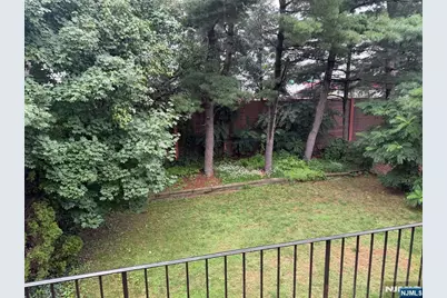 1643 Maple Street, Fort Lee, NJ 07024 - Photo 12
