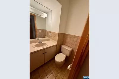1643 Maple Street, Fort Lee, NJ 07024 - Photo 8