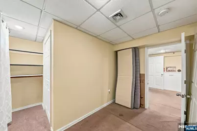 29 Miller Street, Saddle Brook Township, NJ 07663 - Photo 16