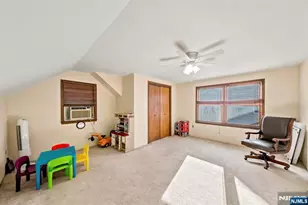 29 Miller St, Saddle Brook Township, NJ 07663 - Photo 8