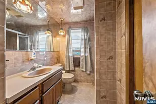 29 Miller St, Saddle Brook Township, NJ 07663 - Photo 6