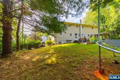 305 White Avenue #B, Northvale, NJ 07647 - Photo 16