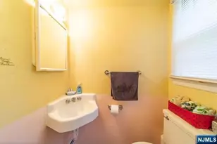 305 White Ave, Northvale, NJ 07647 - Photo 8