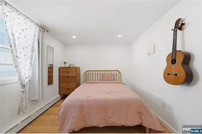 106 Hillcrest Avenue, Woodland Park, NJ 07424 - Photo 12