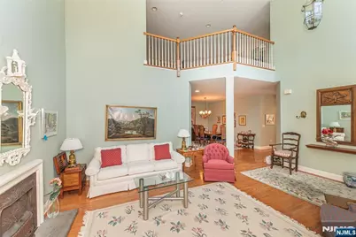 75 Schindler Way, Fairfield, NJ 07004 - Photo 12