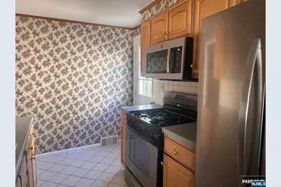 18 Hillcrest Drive, Wayne, NJ 07470 - Photo 16