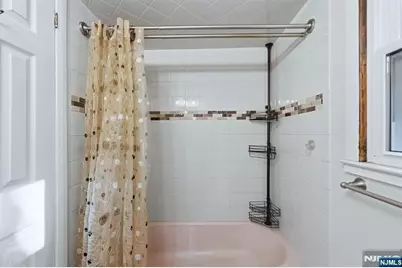 66 Ray Street, Elmwood Park, NJ 07407 - Photo 16