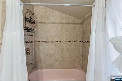 66 Ray Street, Elmwood Park, NJ 07407 - Photo 22