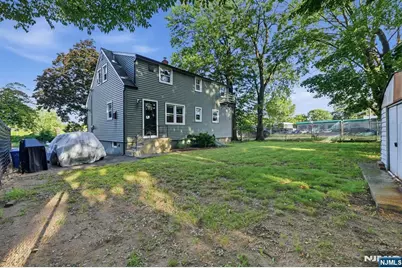66 Ray Street, Elmwood Park, NJ 07407 - Photo 40