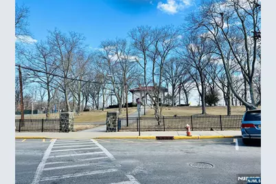 7812 Hudson Avenue C4 #C4, North Bergen, NJ 07093 - Photo 2