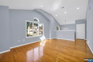 23 West Street 2, Elmwood Park, NJ 07407 - Photo 4