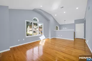 23 West Street 2, Elmwood Park, NJ 07407 - Photo 4