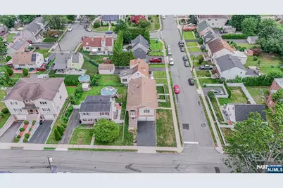 23 West Street 2 #2, Elmwood Park, NJ 07407 - Photo 20