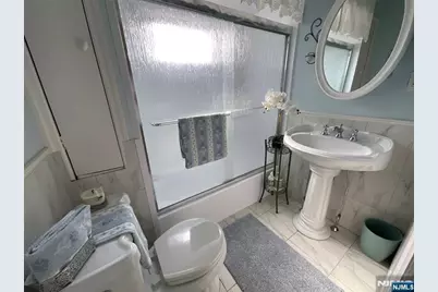 371 2nd Avenue, Lyndhurst Township, NJ 07071 - Photo 24