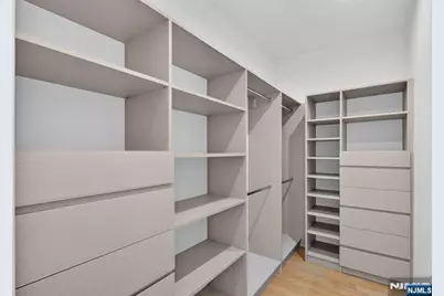 122 Edsall Avenue, Palisades Park, NJ 07650 - Photo 22