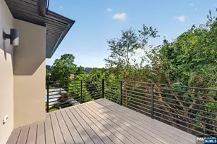 122 Edsall Ave, Palisades Park, NJ 07650 - Photo 24