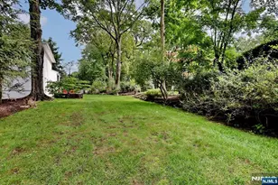 253 Jeffer St, Ridgewood, NJ 07450 - Photo 24