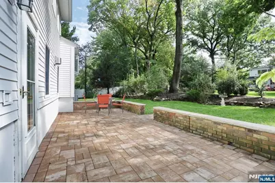 253 Jeffer Street, Ridgewood, NJ 07450 - Photo 18