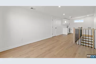 503 Saint Pauls Avenue, Cliffside Park, NJ 07010 - Photo 34