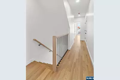 503 Saint Pauls Avenue, Cliffside Park, NJ 07010 - Photo 24