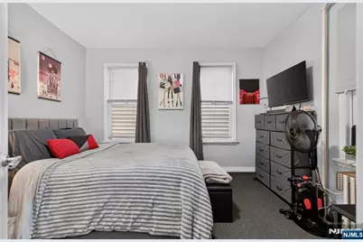 25 Hopper Street, Haledon, NJ 07508 - Photo 8