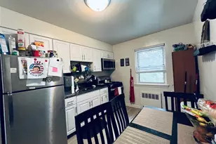 241 Passaic Street 11B, Rochelle Park Township, NJ 07662 - Photo 4
