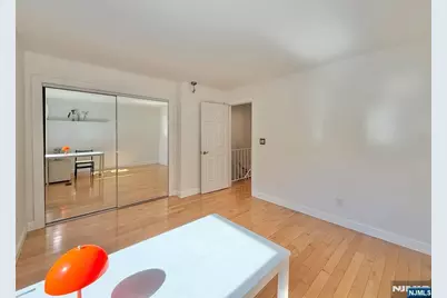 2330 5th Street 8 #8, Fort Lee, NJ 07024 - Photo 16