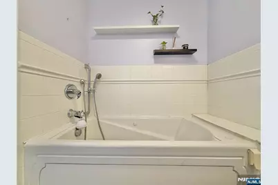 2330 5th Street 8 #8, Fort Lee, NJ 07024 - Photo 14