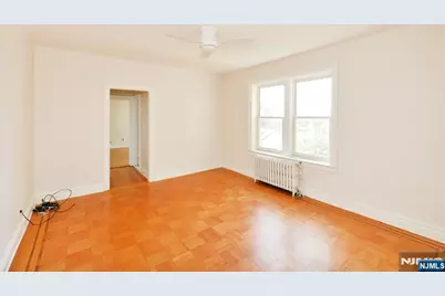 63 Sherman Place D5 #D5, Jersey City, NJ 07307 - Photo 6