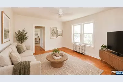 63 Sherman Place D5 #D5, Jersey City, NJ 07307 - Photo 2