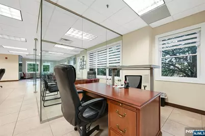 189 Homans Avenue 201 #201, Closter, NJ 07624 - Photo 8