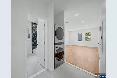 35 Wheeler Street, Montclair, NJ 07042 - Photo 32