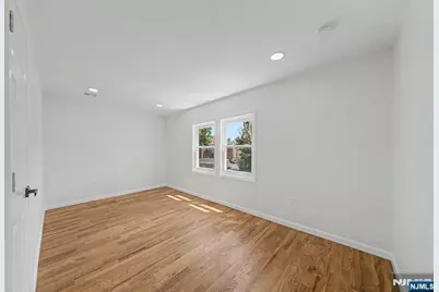 35 Wheeler Street, Montclair, NJ 07042 - Photo 26