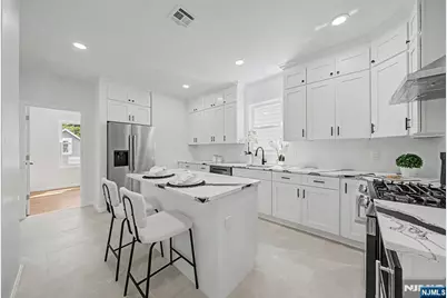 35 Wheeler Street, Montclair, NJ 07042 - Photo 2