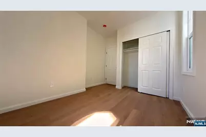 346-348 Woodside Avenue, Newark, NJ 07104 - Photo 10