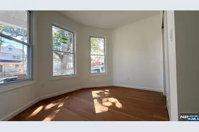 346-348 Woodside Avenue, Newark, NJ 07104 - Photo 2