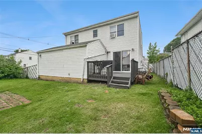 29 Henry Street, Elmwood Park, NJ 07407 - Photo 16