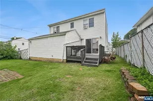29 Henry St, Elmwood Park, NJ 07407 - Photo 16