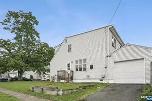29 Henry St, Elmwood Park, NJ 07407 - Photo 18
