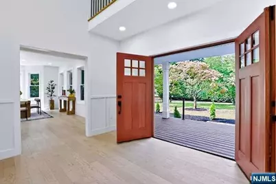 276 Werimus Road, Woodcliff Lake, NJ 07677 - Photo 4