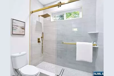 276 Werimus Road, Woodcliff Lake, NJ 07677 - Photo 18