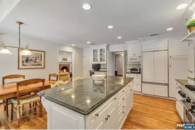 65 W Walnut Street, Mahwah, NJ 07430 - Photo 14