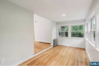 261 W Saddle River Road, Upper Saddle River, NJ 07458 - Photo 36